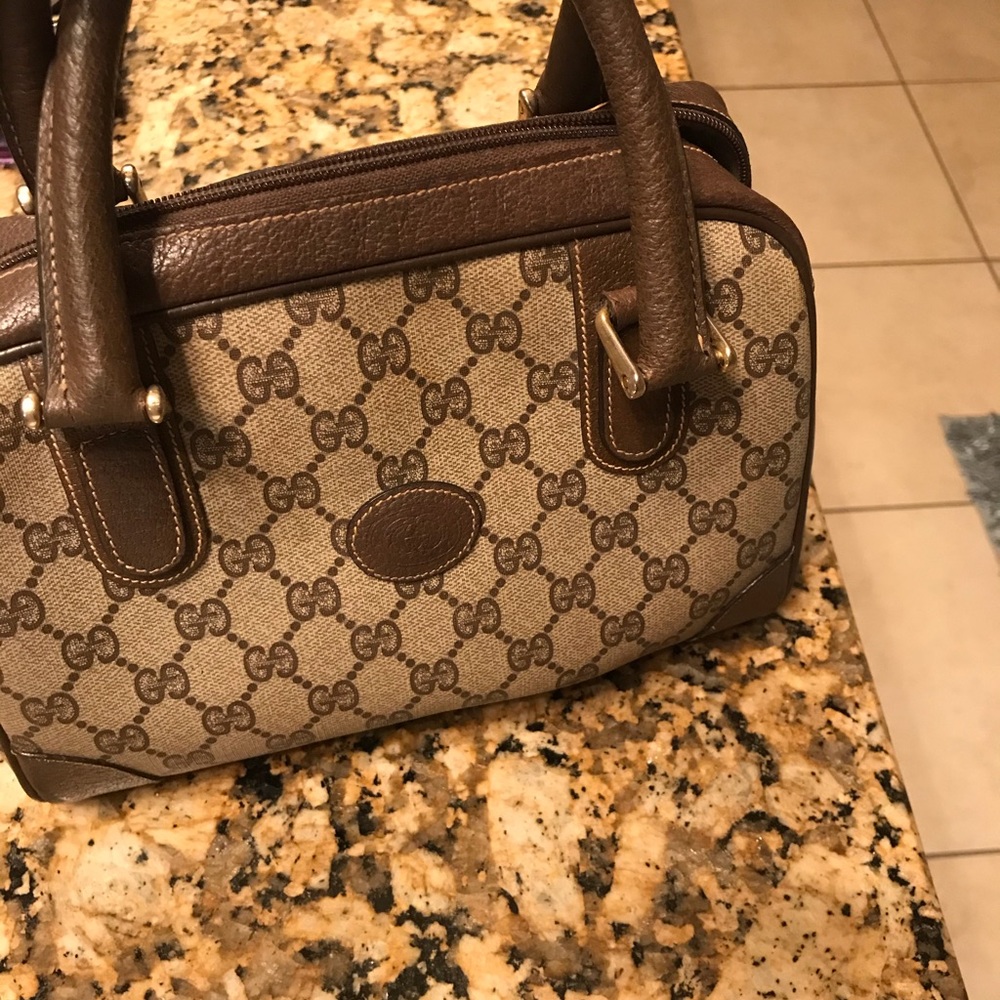 SMALL GUCCI TOTE